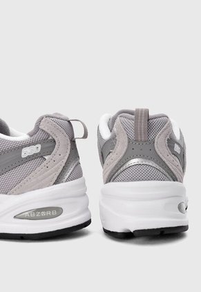Tenis new balance 530 Gris
