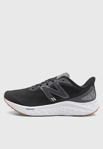 Tenis new balance Fresh Foam Arishi Negro New Balance