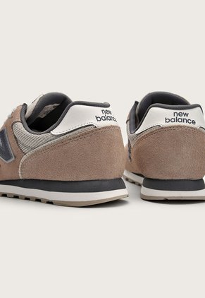 Tenis Lifestyle Taupé-Gris-Beige New Balance 373