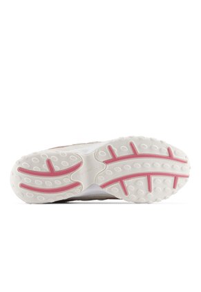 Tenis Lifestyle Unisex 204L New Balance U204LSC