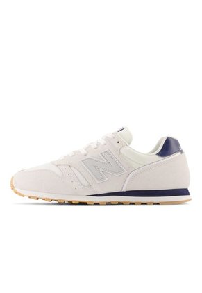 Tenis New Balance 373-Gris Claro