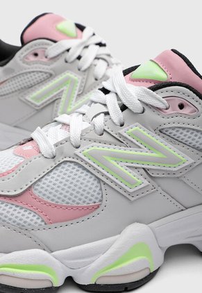 Tenis Lifestyle new balance 9060 Gris
