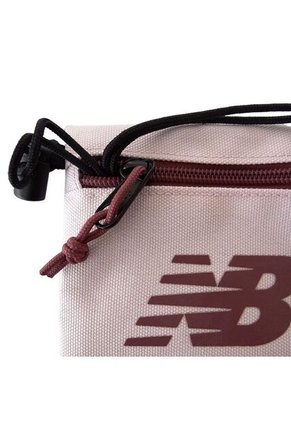 Bolso New Balance Athletics Lighweight Mujer-Rosa