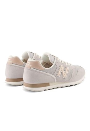 Tenis New Balance 373 Mujer-Gris