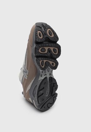 Tenis new balance 1000 Café