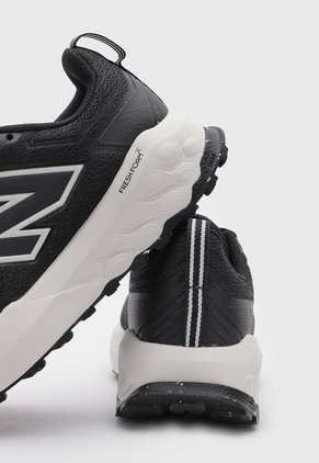Tenis Trail Running new balance Fresh Foam X Garoé V2 Negro
