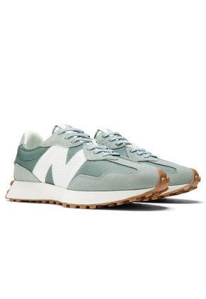 Tenis New Balance 327-Verde Oliva