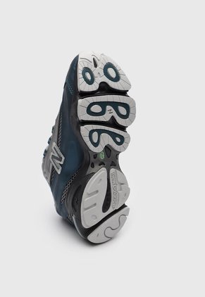 Tenis new balance 1000 Gris