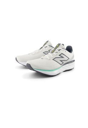 Tenis New Balance Fresh Foam 520 V9 Hombre