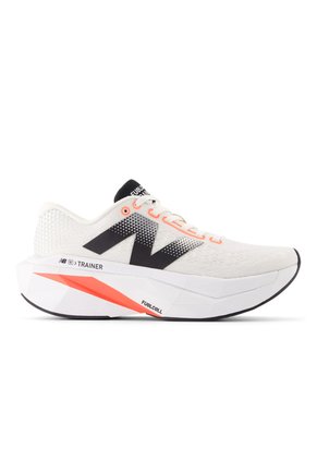 Women's FuelCell SuperComp Trainer V3 New Balance WRCXCS4