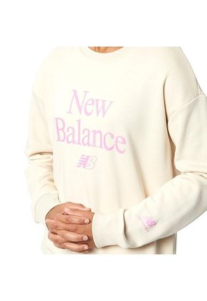 Sueter New Balance Celebrate Fleece Para Mujer-Beige