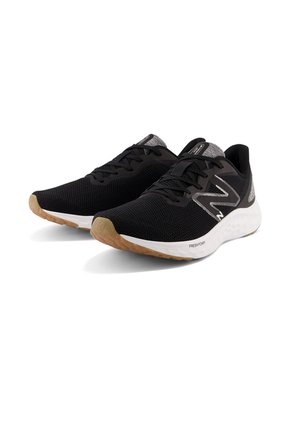 Tenis New Balance Fresh Foam Arishi V4 Hombre