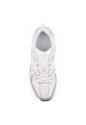 Tenis New Balance 530 Mujer-Plataeado/Gris