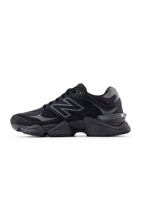 Tenis Deportivos New Balance Original 9060 Negro Para Hombre