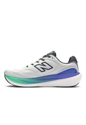 Men's 1080 V15 New Balance M10808MP