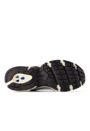 TENIS NEW_BALANCE UNISEXO U530ESA 530 Talla 4.5