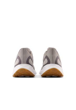 Tenis Running Fresh Foam Arishi V4 New Balance MARISEG4