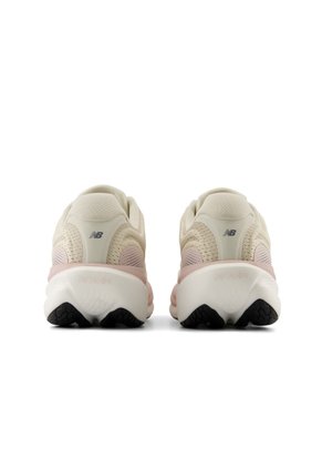 Women's 1080 V15 New Balance W10807JL