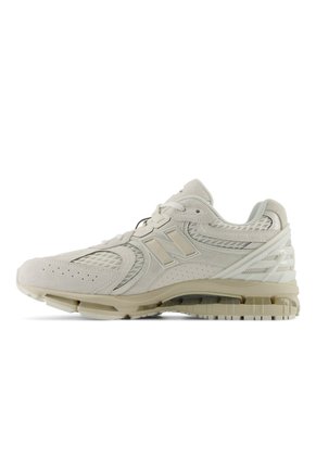 Unisex 1954R New Balance U19541R3