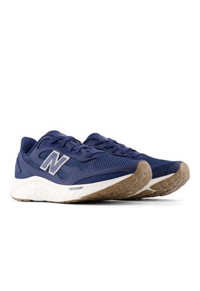 TENIS NEW_BALANCE HOMBRE MARISTN4 ARISHI V4 Talla 10