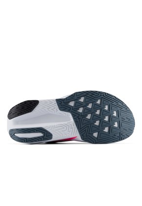 Tenis Running FuelCell Rebel V5 New Balance WFCX589