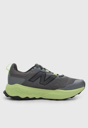 Tenis Trail Running new balance Garoé Gris