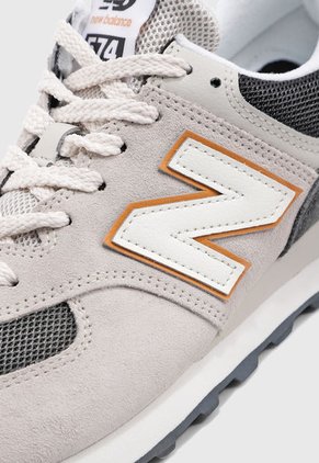 Tenis Lifestyle Beige-Negro-Naranja New Balance 574