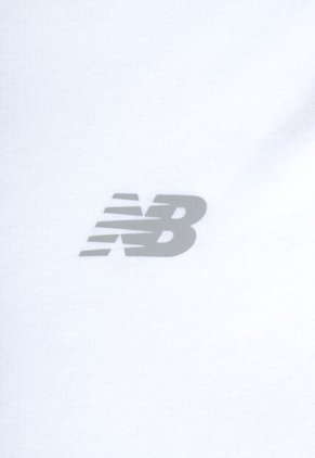 Camiseta new balance Sport Essentials Heathertech Blanco