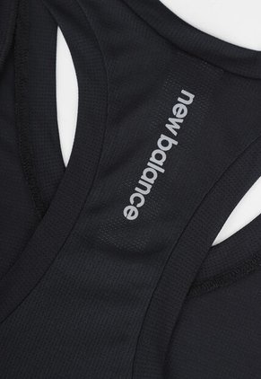 Esqueleto Training new balance Essential Tank Negro