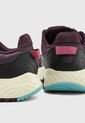 Tenis Trail Violeta-Negro-Marfil new balance 410 V8 de New Balance
