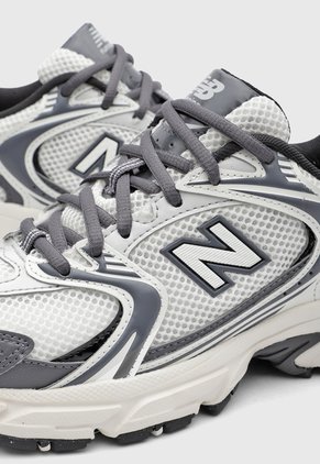 Tenis Lifestyle new balance 530 Blanco