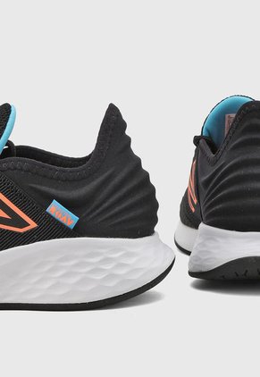 Tenis new balance Wroavck Negro