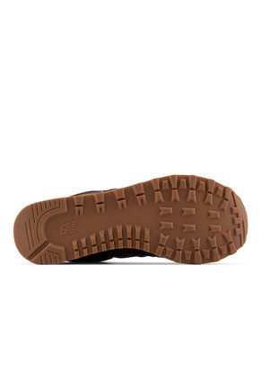 Tenis Lifestyle 574 New Balance W574HM