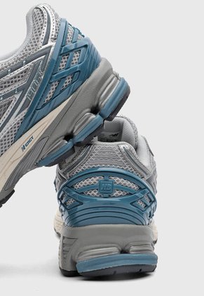Tenis Lifestyle new balance 1906R Gris