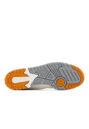 Tenis New Balance 550-Blanco/Naranja