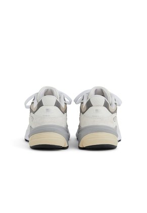 Tenis Lifestyle Unisex Made In USA 990 V6 New Balance U990NC6