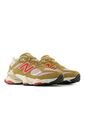 Tenis Deportivos Marca New Balance 9060 Original Café/Rojo de New Balance