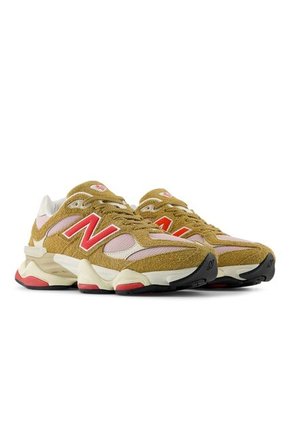 Tenis Deportivos Marca New Balance 9060 Original Café/Rojo