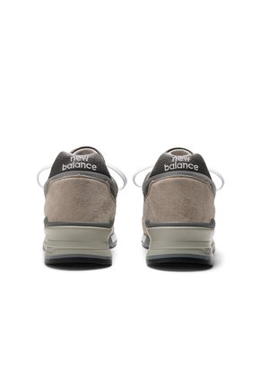 Tenis Lifestyle Unisex 997 Made In USA New Balance U997GY