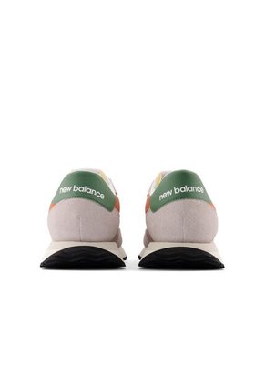 Tenis New Balance 237-Naranja