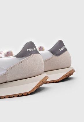 Tenis Lifestyle Blanco-Gris-Rojo New Balance 237