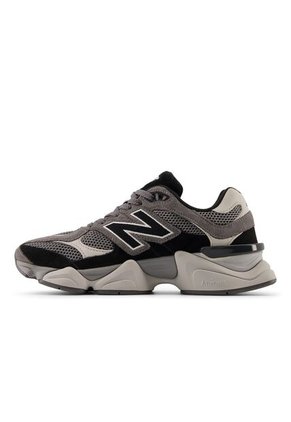 Tenis Deportivos New Balance Originales 9060 Negro Unisex