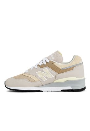 Tenis Lifestyle Unisex 997 Made In USA New Balance U997GG
