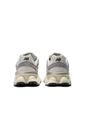Tenis New Balance 9060 Hombre-Gris/Negro de New Balance