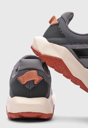 Tenis new balance DynaSoft Nitrel V6 Gris