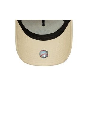 GORRA NEW ERA 60691361 (OS) Talla N/A