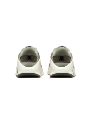 Tenis Nike Flex Train Hombre
