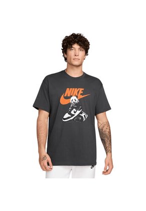 Camiseta Nike M Nsw Tee Fw Mbr Cnct Fa25 Hombre-Gris