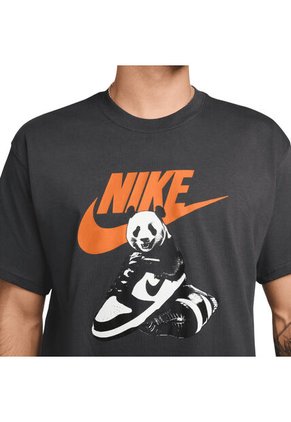 Camiseta Nike M Nsw Tee Fw Mbr Cnct Fa25 Hombre-Gris