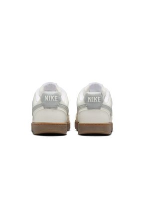 TENIS COURT VISION LO SC NIKE